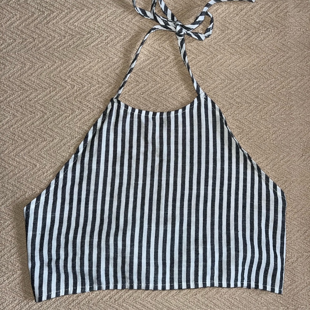 Striped tie up top